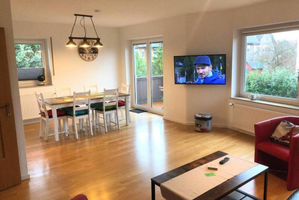 Exklusive Ferienwohnung In Einbeck, 3 Schlafzimmer Mit Balkon! Экстерьер фото
