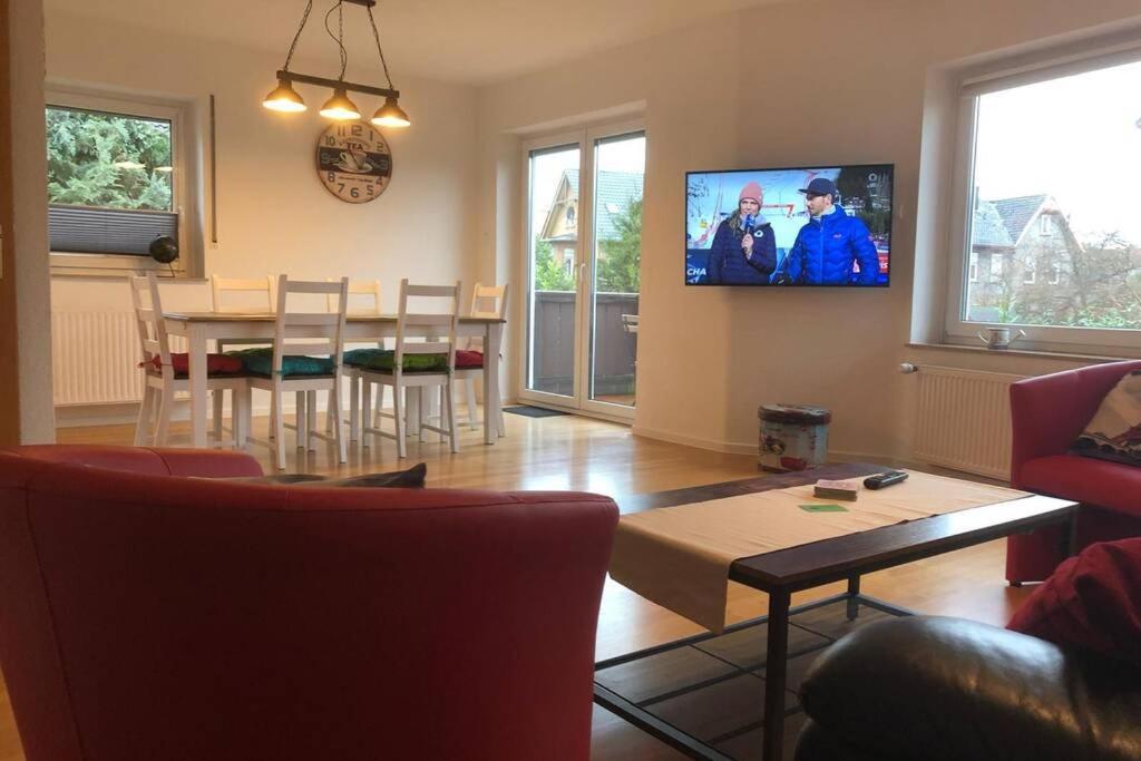 Exklusive Ferienwohnung In Einbeck, 3 Schlafzimmer Mit Balkon! Экстерьер фото