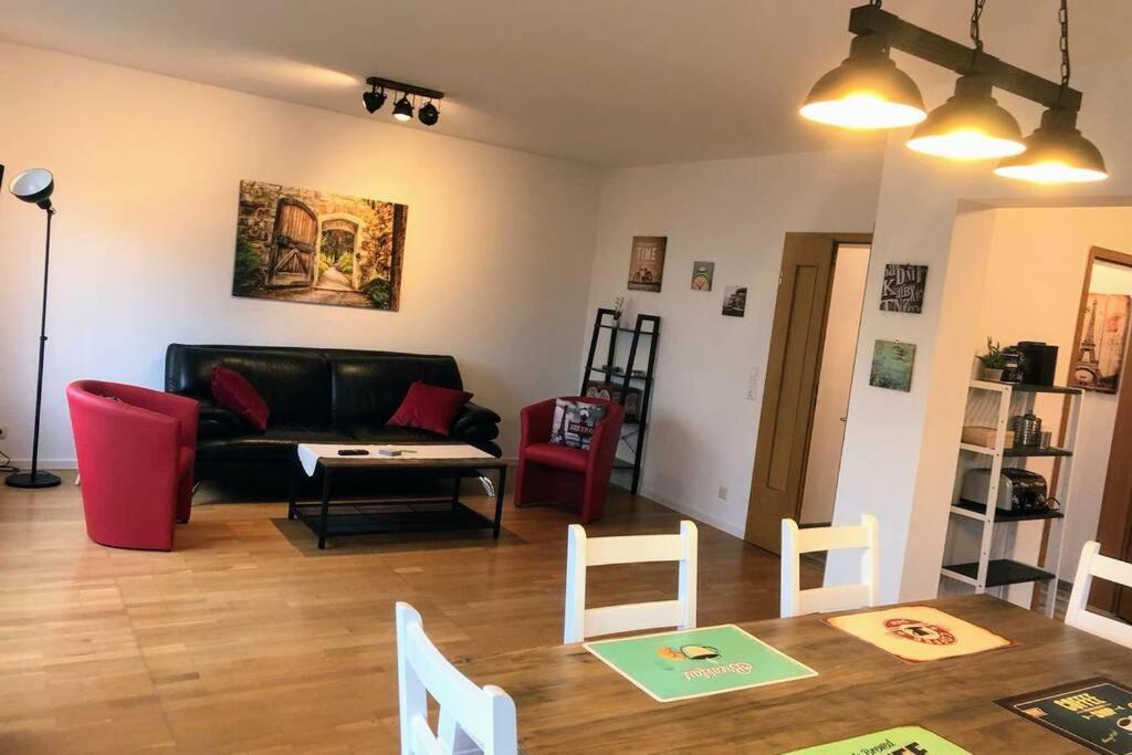 Exklusive Ferienwohnung In Einbeck, 3 Schlafzimmer Mit Balkon! Экстерьер фото